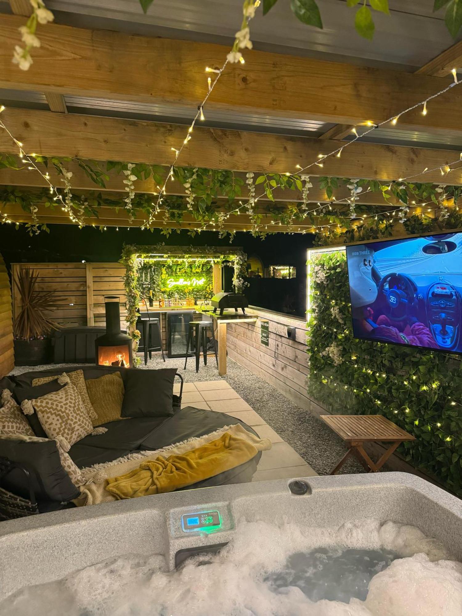 Tan Y Bryn Glamping *